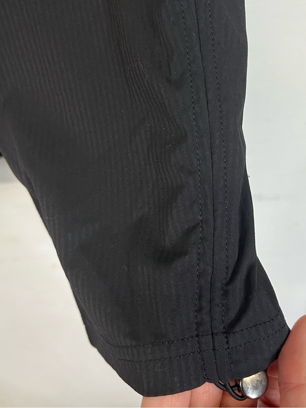 Lululemon | Black‎ Dance Studio Mid-Rise cropped pants 4 - Picture 14 of 15